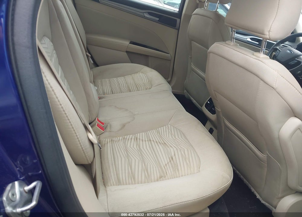 2016 FORD FUSION VIN: 3FA6P0H73GR238688