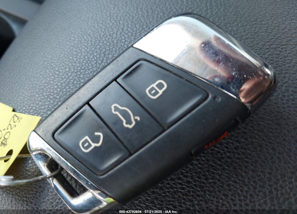 2019 VOLKSWAGEN ARTEON VIN: WVWBR7ANXKE008601
