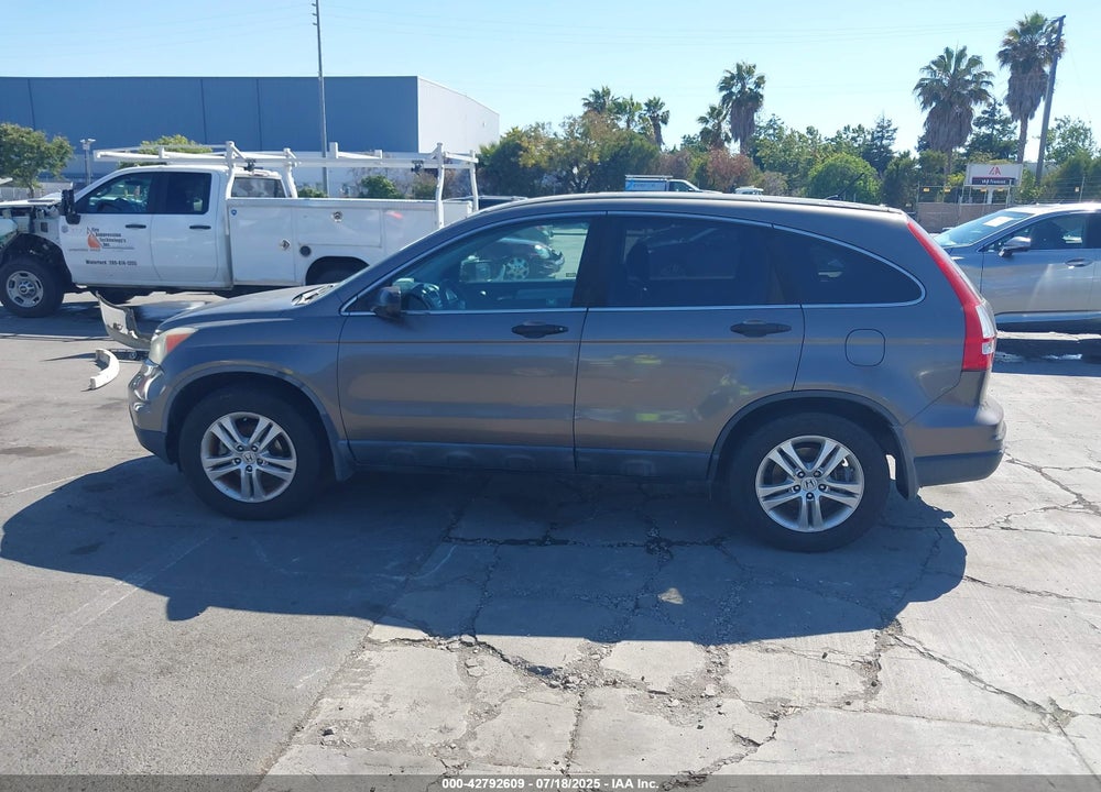 2010 HONDA CR-V VIN: 5J6RE3H56AL018636