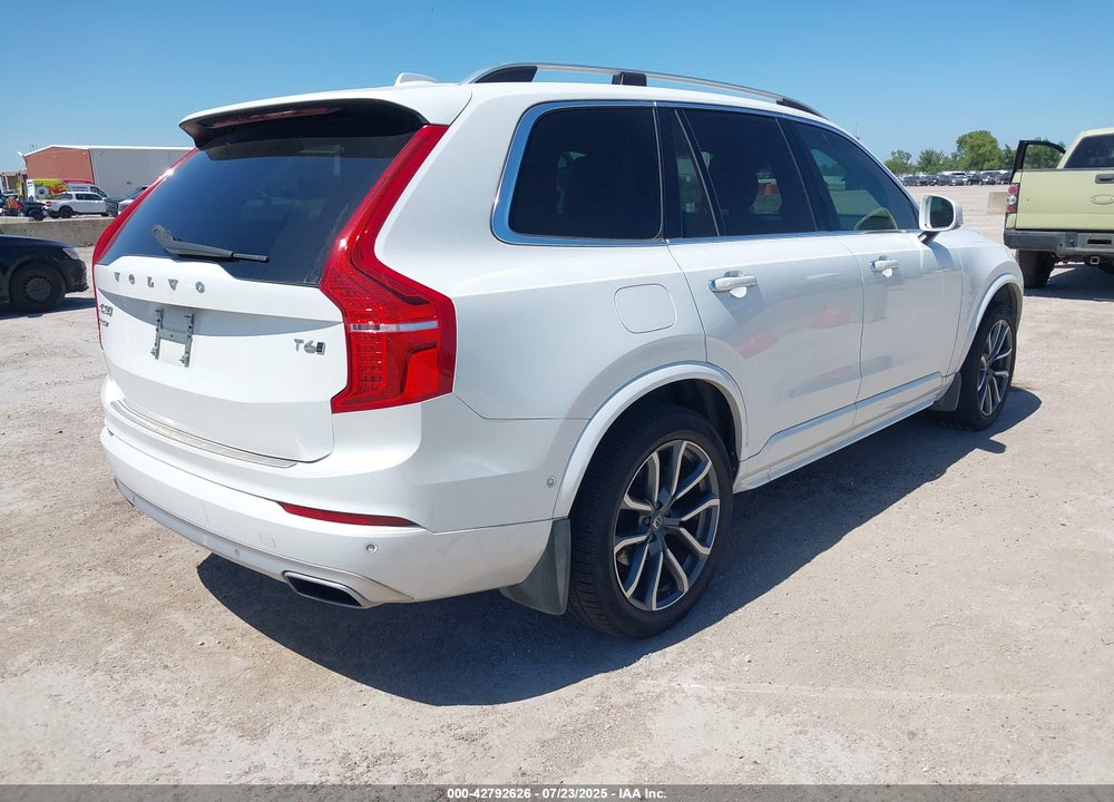 2016 VOLVO XC90 VIN: YV4A22PK1G1075387