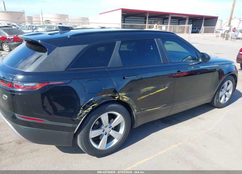 2018 LAND ROVER RANGE ROVER VELAR VIN: SALYB2RV1JA733346