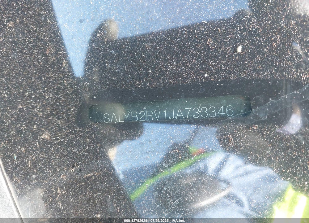 2018 LAND ROVER RANGE ROVER VELAR VIN: SALYB2RV1JA733346