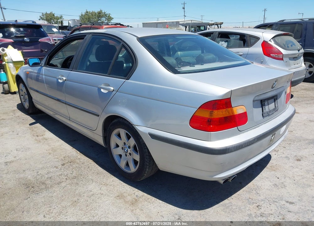 2003 BMW 325I VIN: WBAAZ33443PH33206