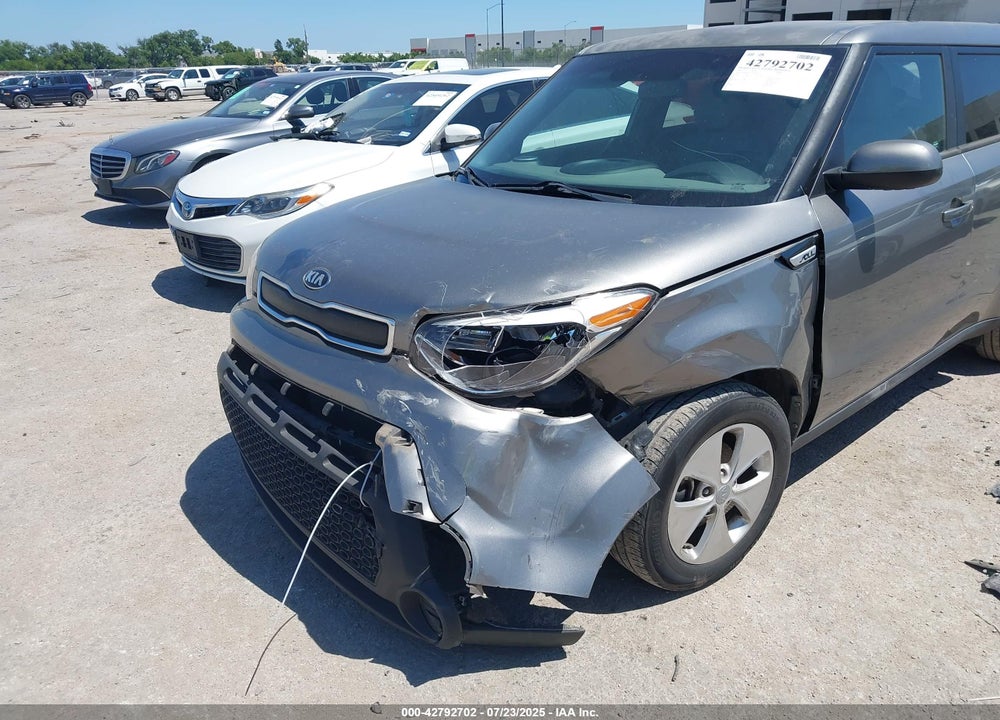 2015 KIA SOUL VIN: KNDJN2A27F7145070