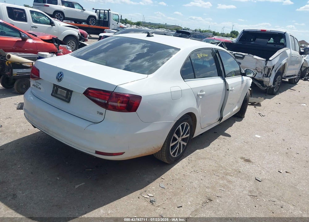 2017 VOLKSWAGEN JETTA VIN: 3VWDB7AJ4HM274562