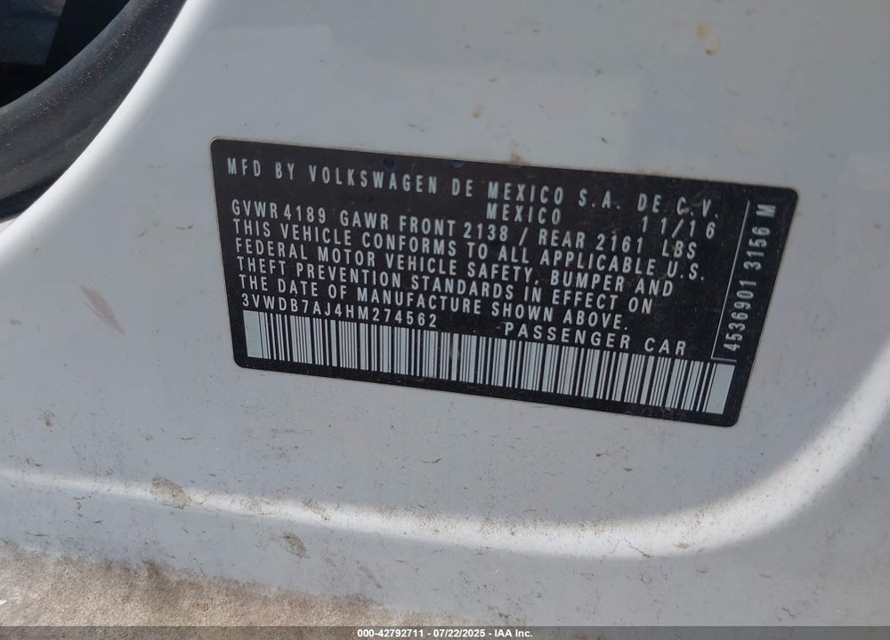 2017 VOLKSWAGEN JETTA VIN: 3VWDB7AJ4HM274562
