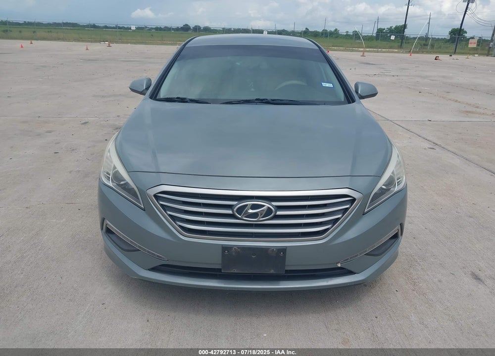 2015 HYUNDAI SONATA VIN: 5NPE24AF5FH125176