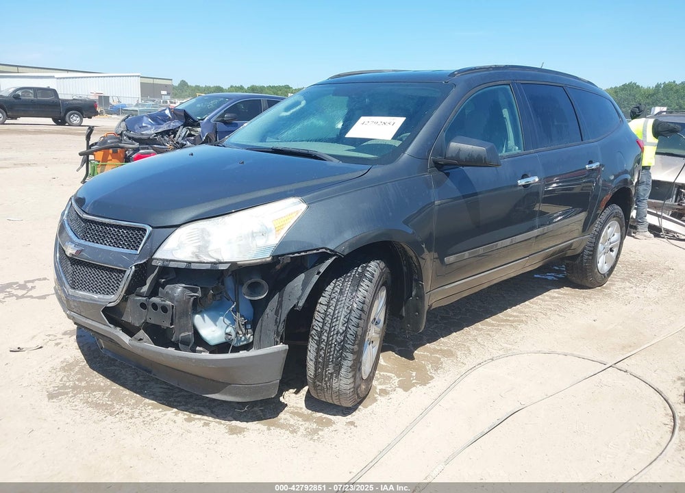 2011 CHEVROLET TRAVERSE VIN: 1GNKREED6BJ110272