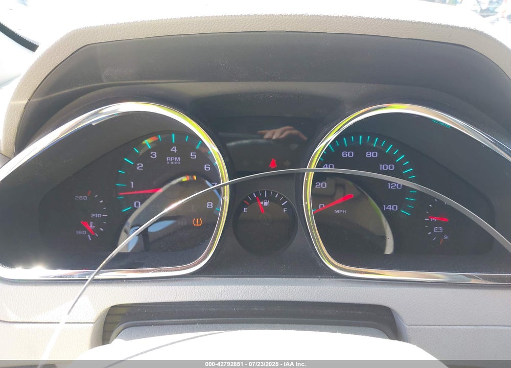 2011 CHEVROLET TRAVERSE VIN: 1GNKREED6BJ110272
