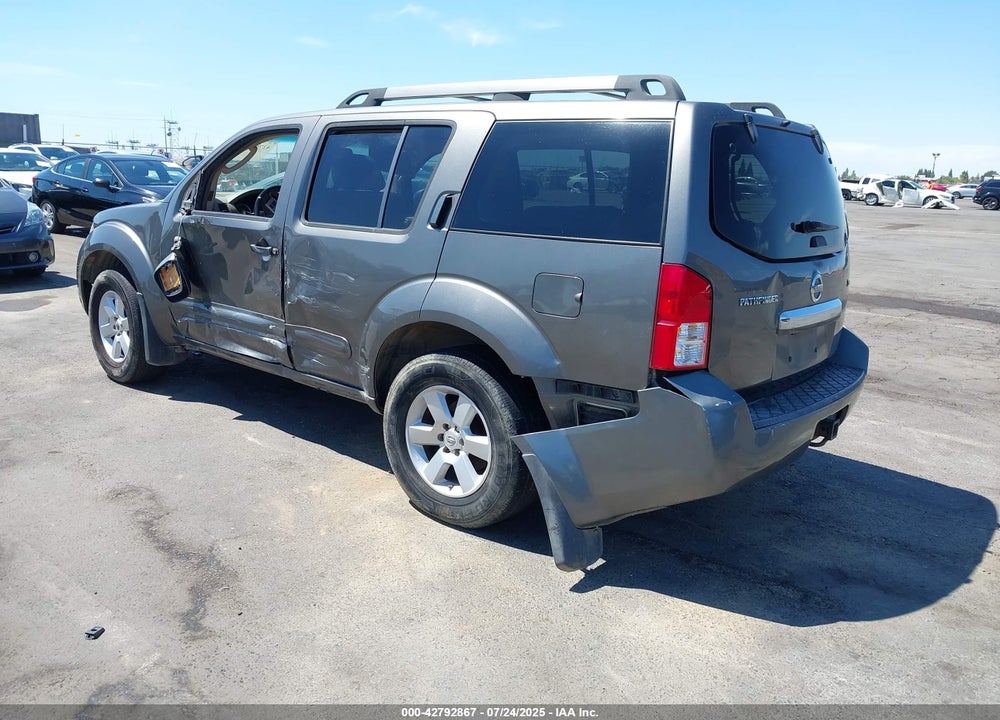 2008 NISSAN PATHFINDER SE VIN: 5N1AR18U08C661055
