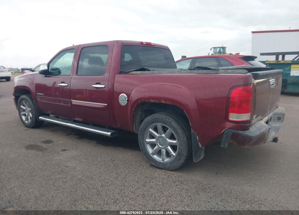 2013 GMC SIERRA 1500 DENALI VIN: 3GTP2XE27DG152452