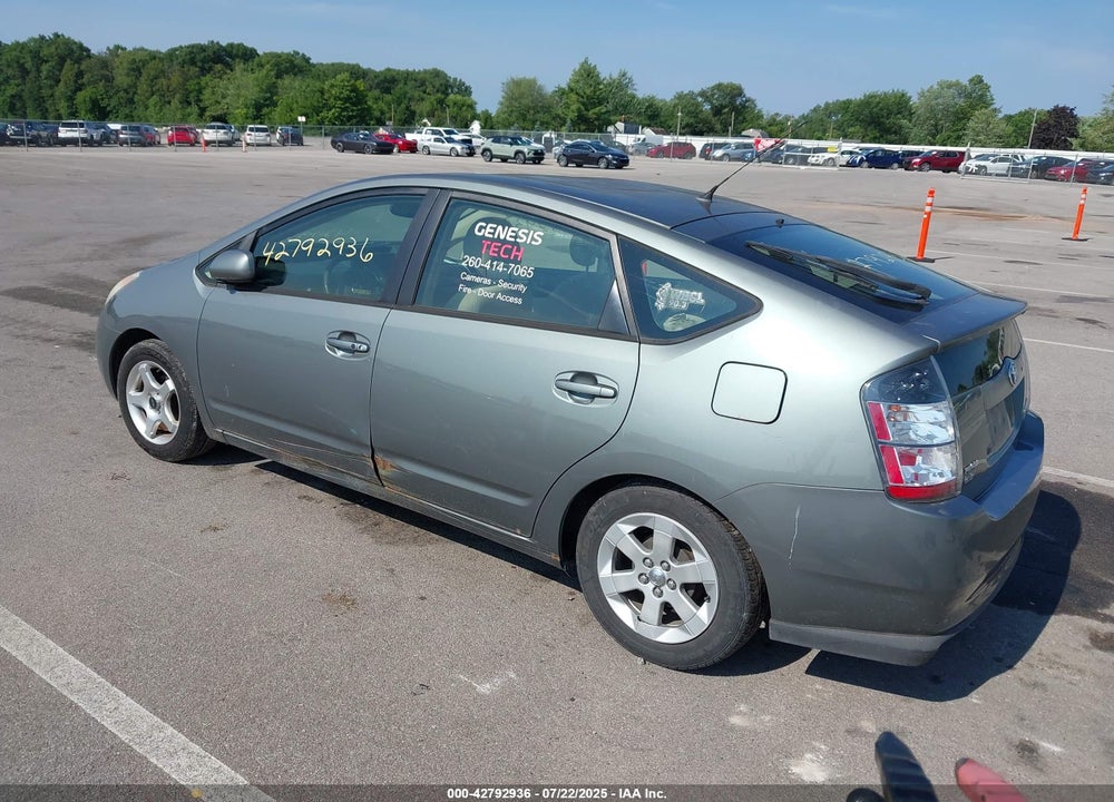 2004 TOYOTA PRIUS VIN: JTDKB22U740013705