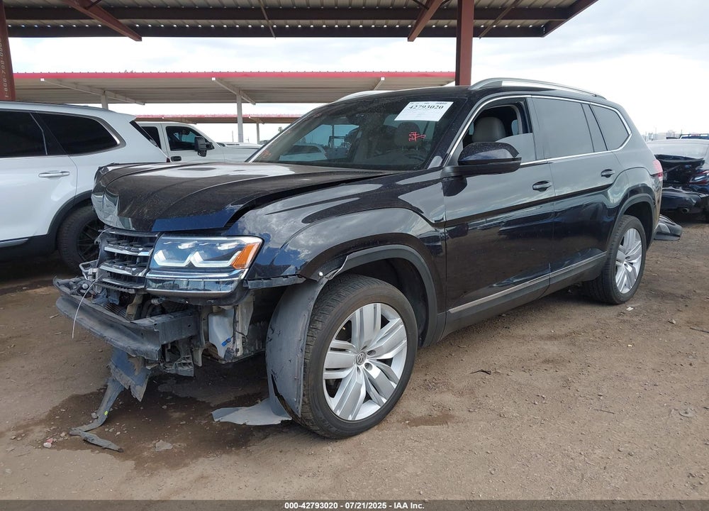 2018 VOLKSWAGEN ATLAS VIN: 1V2NR2CA5JC540213