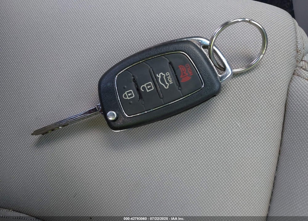 2016 HYUNDAI SONATA VIN: 5NPE24AF0GH373031