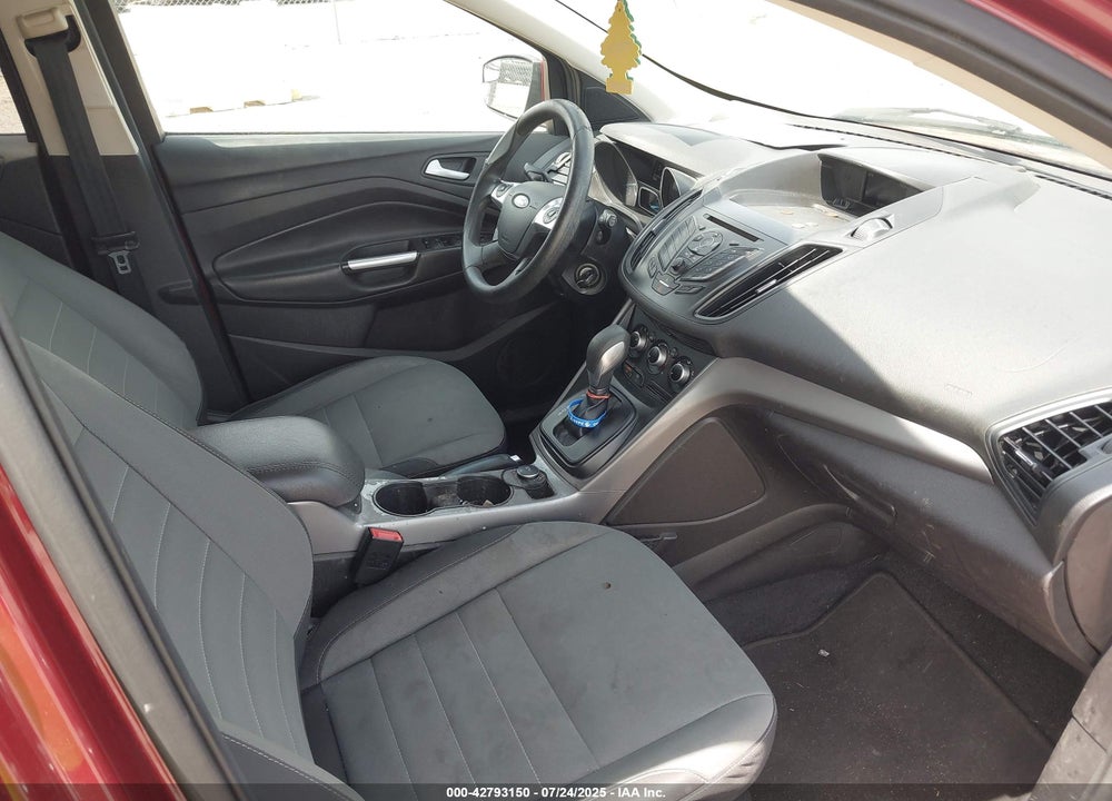 2016 FORD ESCAPE VIN: 1FMCU0G78GUB80492