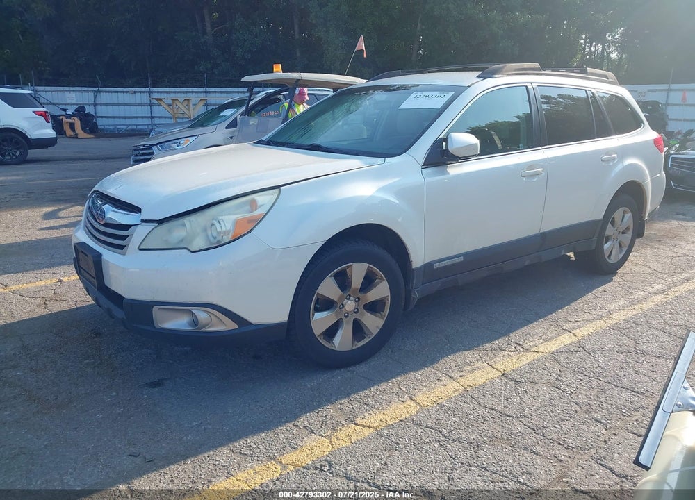 2011 SUBARU OUTBACK VIN: 4S4BRBCC2B1383125
