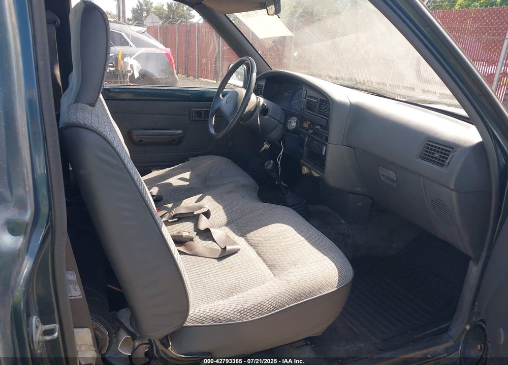 1994 TOYOTA PICKUP 1/2 TON SHORT WHEELBASE VIN: JT4RN81A0R5191515