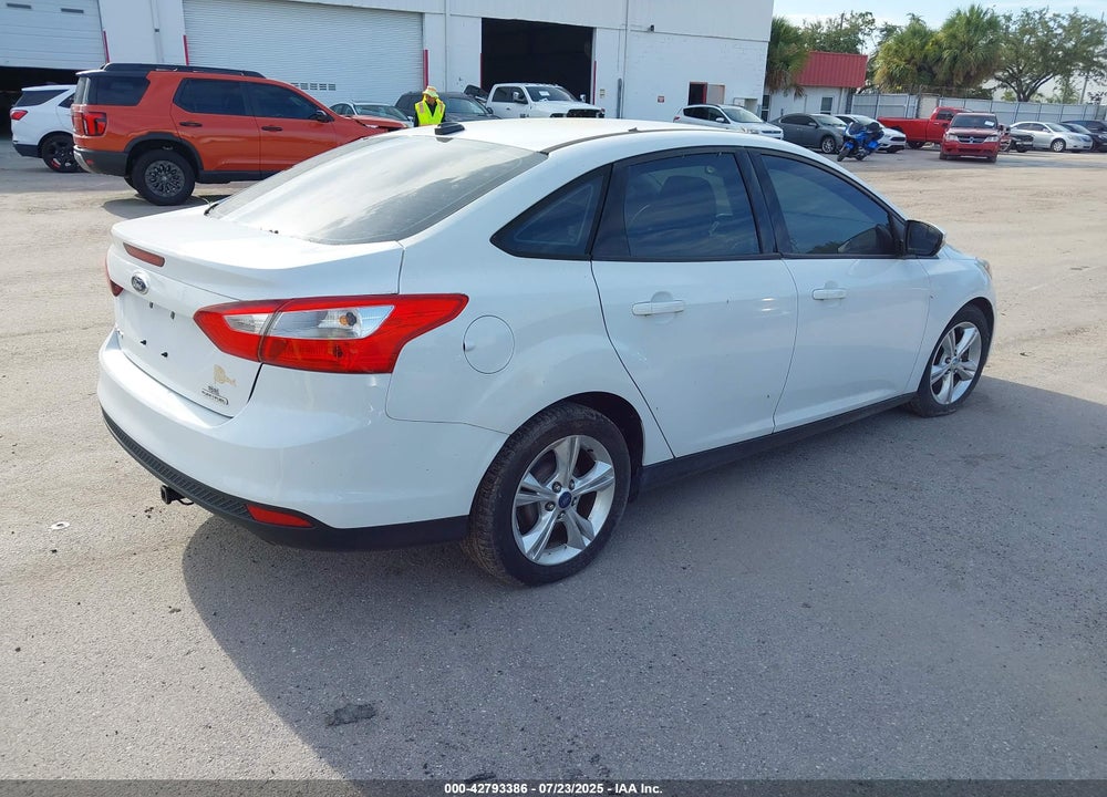 2013 FORD FOCUS VIN: 1FADP3F22DL265505