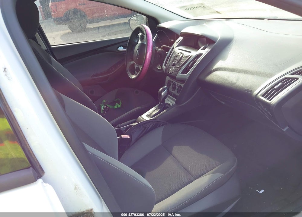 2013 FORD FOCUS VIN: 1FADP3F22DL265505
