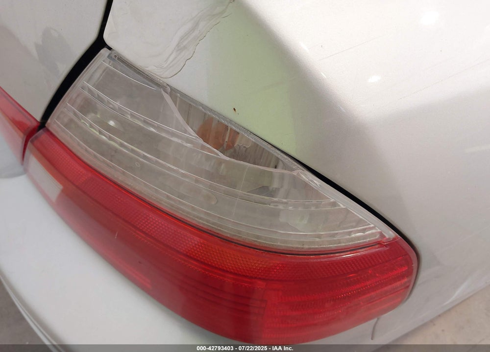 2003 TOYOTA AVALON XL VIN: 4T1BF28B63U289791
