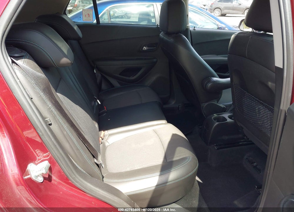 2016 CHEVROLET TRAX VIN: 3GNCJPSB1GL120637