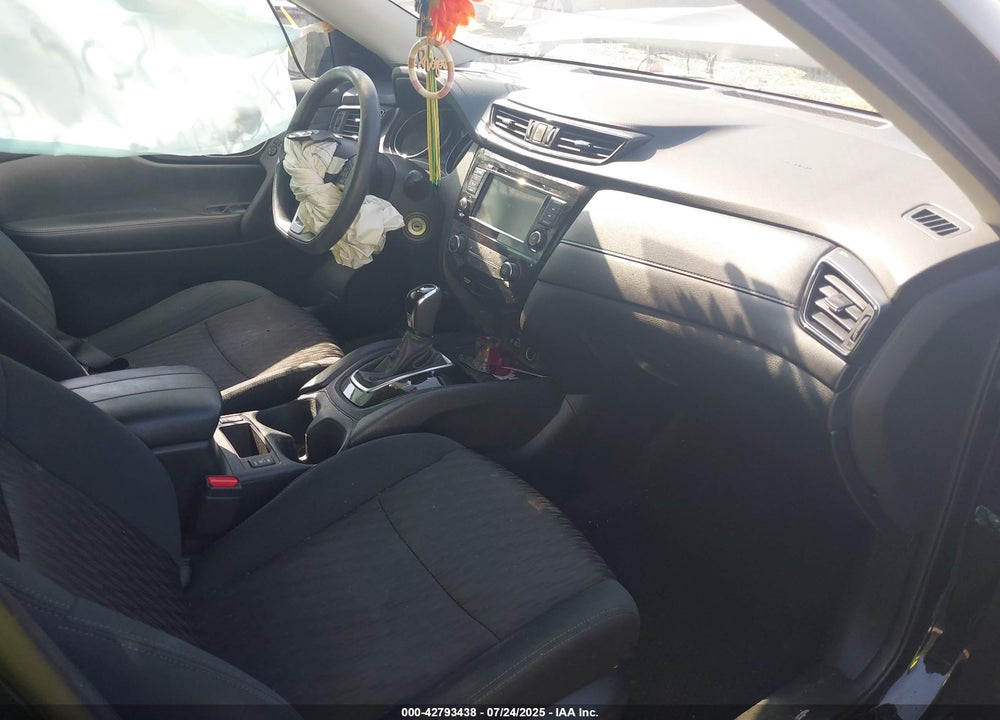 2018 NISSAN ROGUE VIN: 5N1AT2MV1JC725289