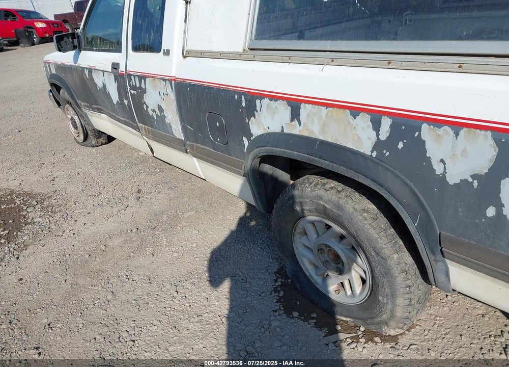 1993 DODGE DAKOTA VIN: 1B7FL23X2PS181428