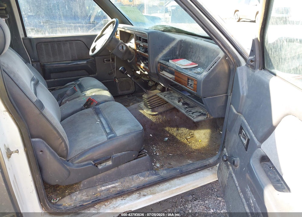 1993 DODGE DAKOTA VIN: 1B7FL23X2PS181428