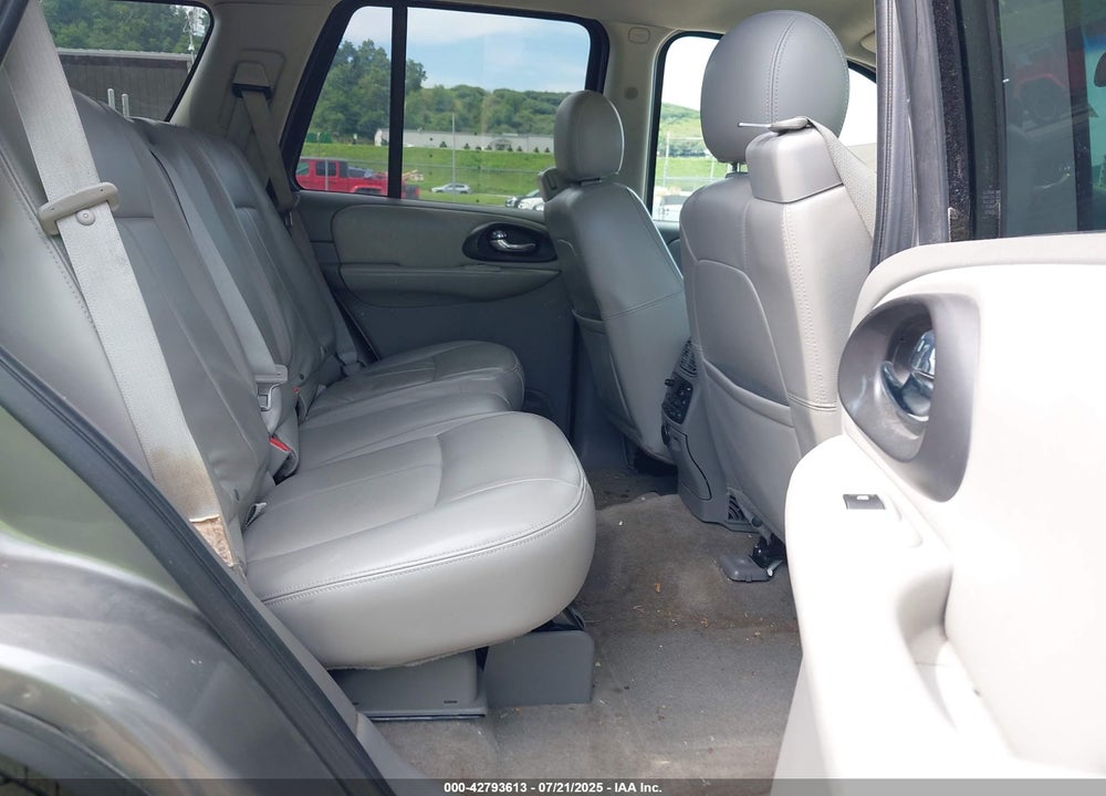2008 CHEVROLET TRAILBLAZER LT VIN: 1GNDT13S982122794
