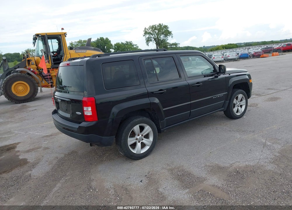 2014 JEEP PATRIOT LATITUDE VIN: 1C4NJRFB4ED731286