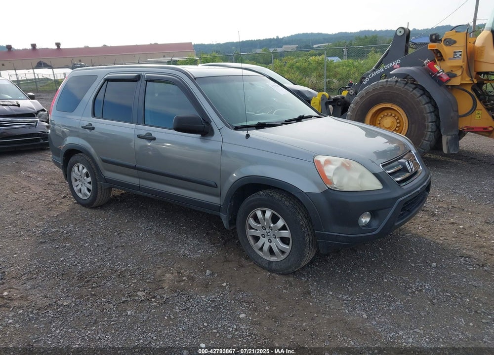 2005 HONDA CR-V EX VIN: SHSRD78835U318324