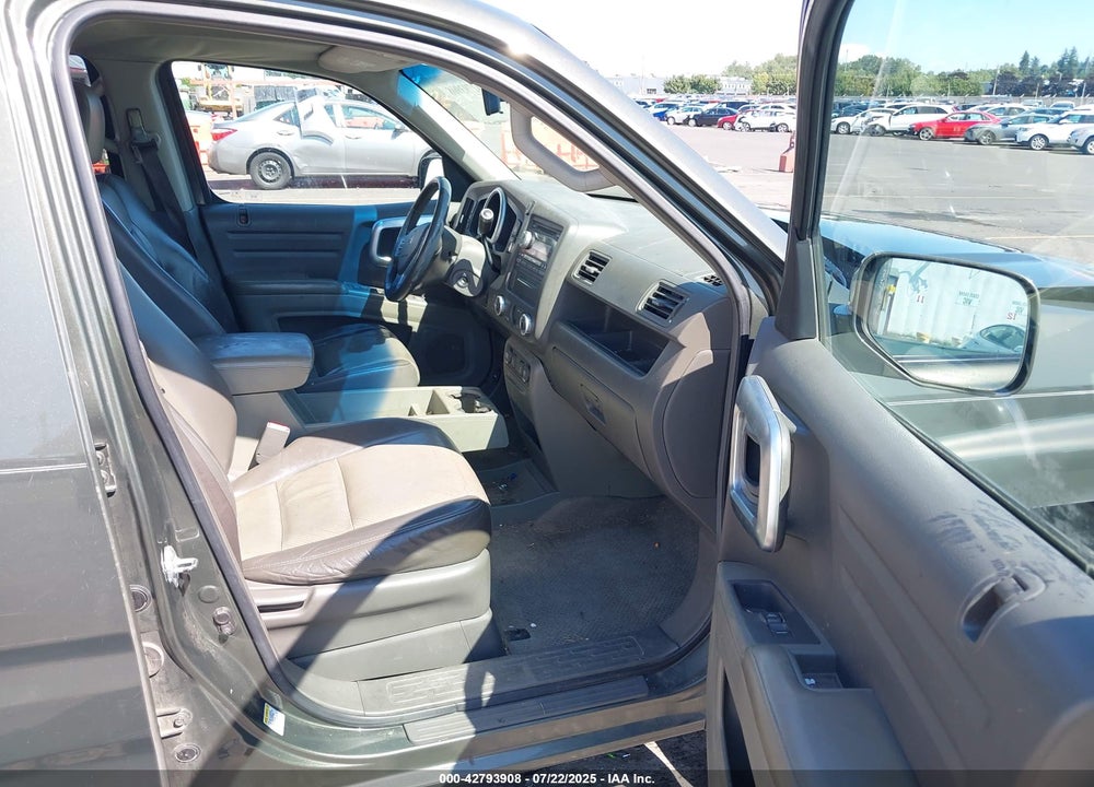 2006 HONDA RIDGELINE RTL VIN: 2HJYK16566H532472