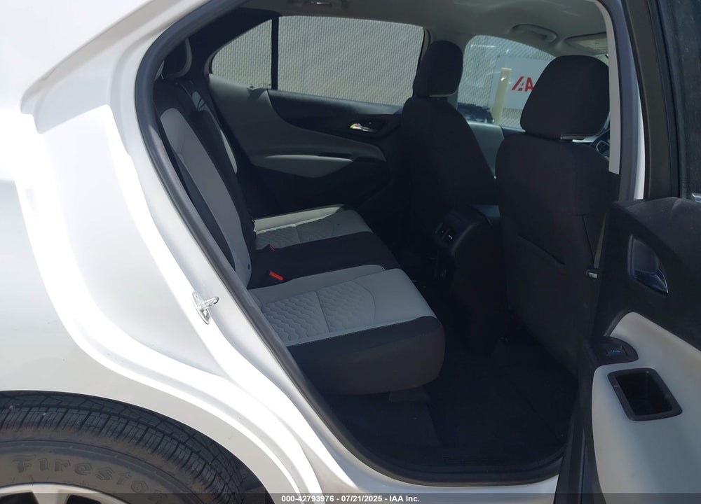 2019 CHEVROLET EQUINOX VIN: 2GNAXJEV4K6288360