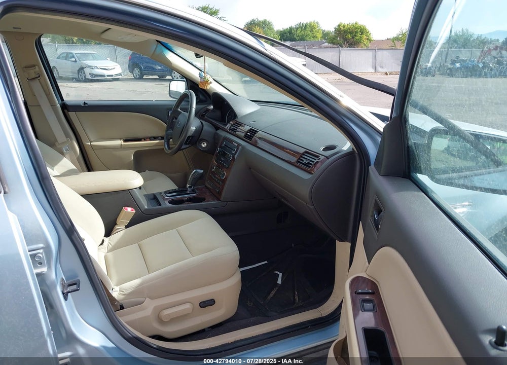 2008 FORD TAURUS VIN: 1FAHP27W58G136606