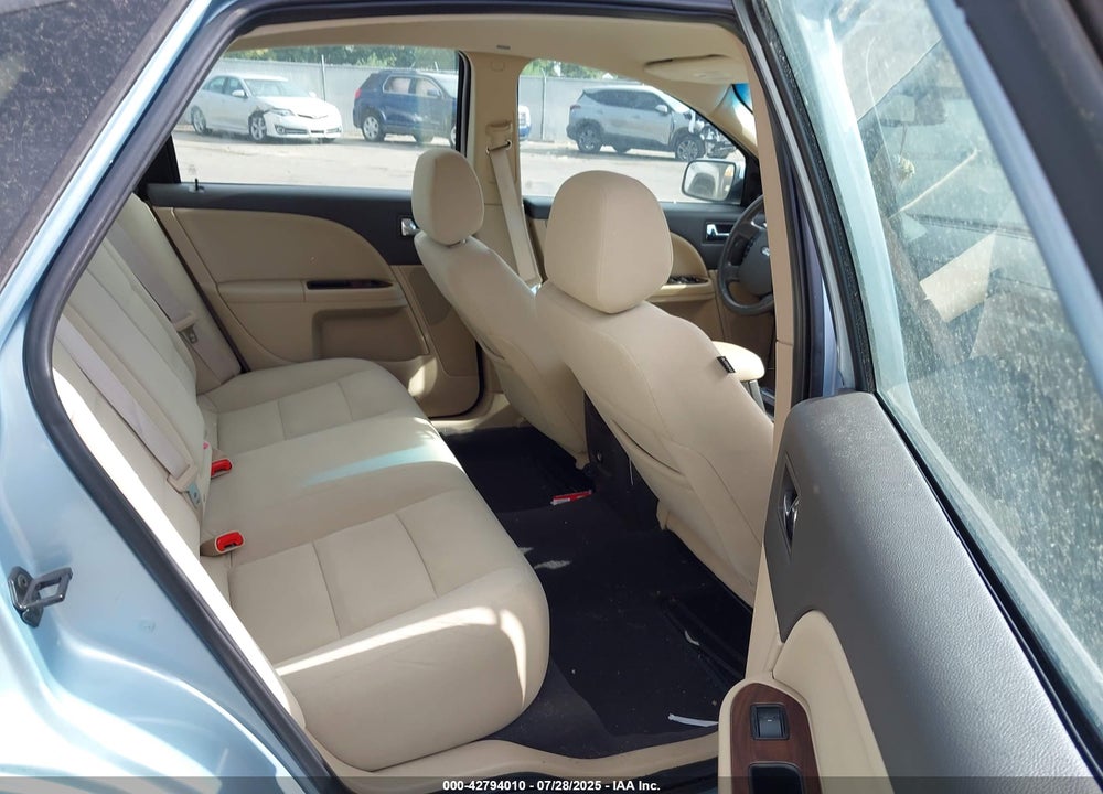 2008 FORD TAURUS VIN: 1FAHP27W58G136606