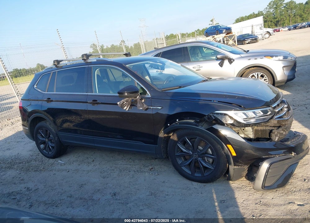 2023 VOLKSWAGEN TIGUAN VIN: 3VVNB7AX1PM117437