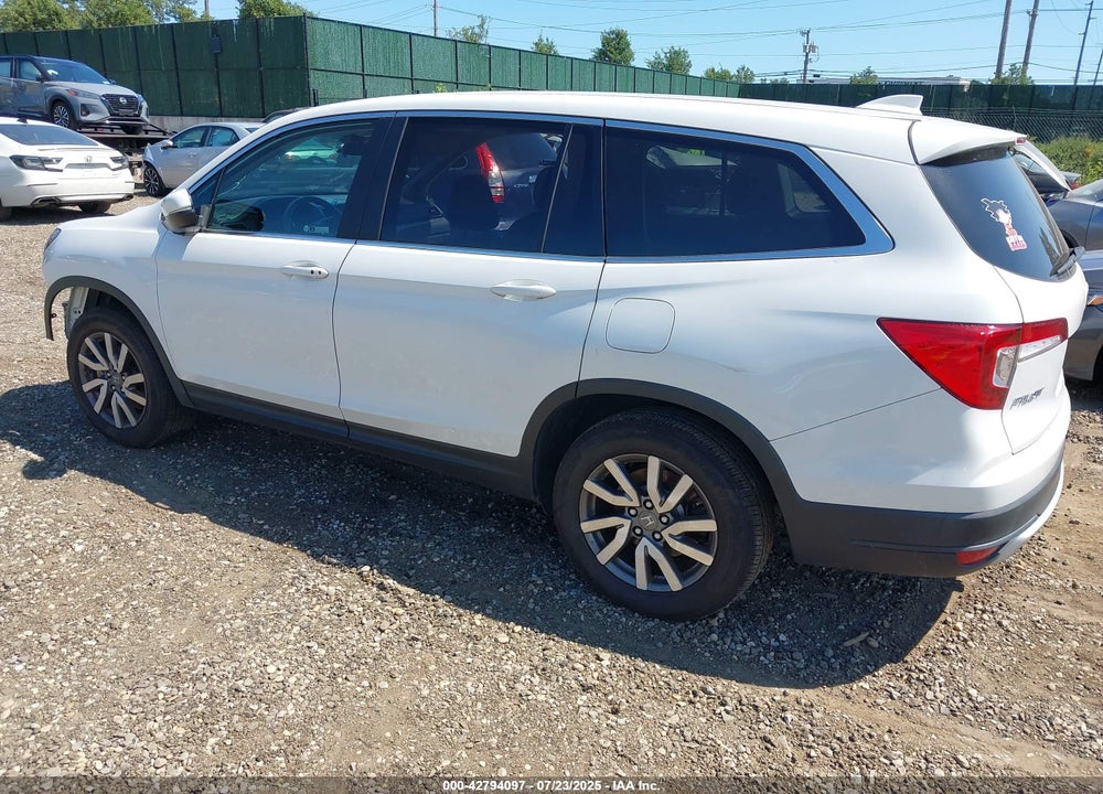 2021 HONDA PILOT VIN: 5FNYF6H34MB037482