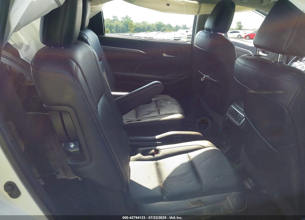 2019 TOYOTA HIGHLANDER VIN: 5TDYZRFH3KS312775