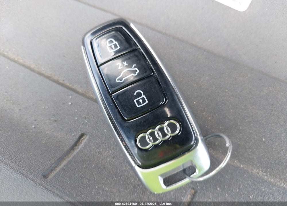 2024 AUDI Q7 PREMIUM PLUS 55 TFSI QUATTRO TIPTRONIC VIN: WA1LXBF78RD004578