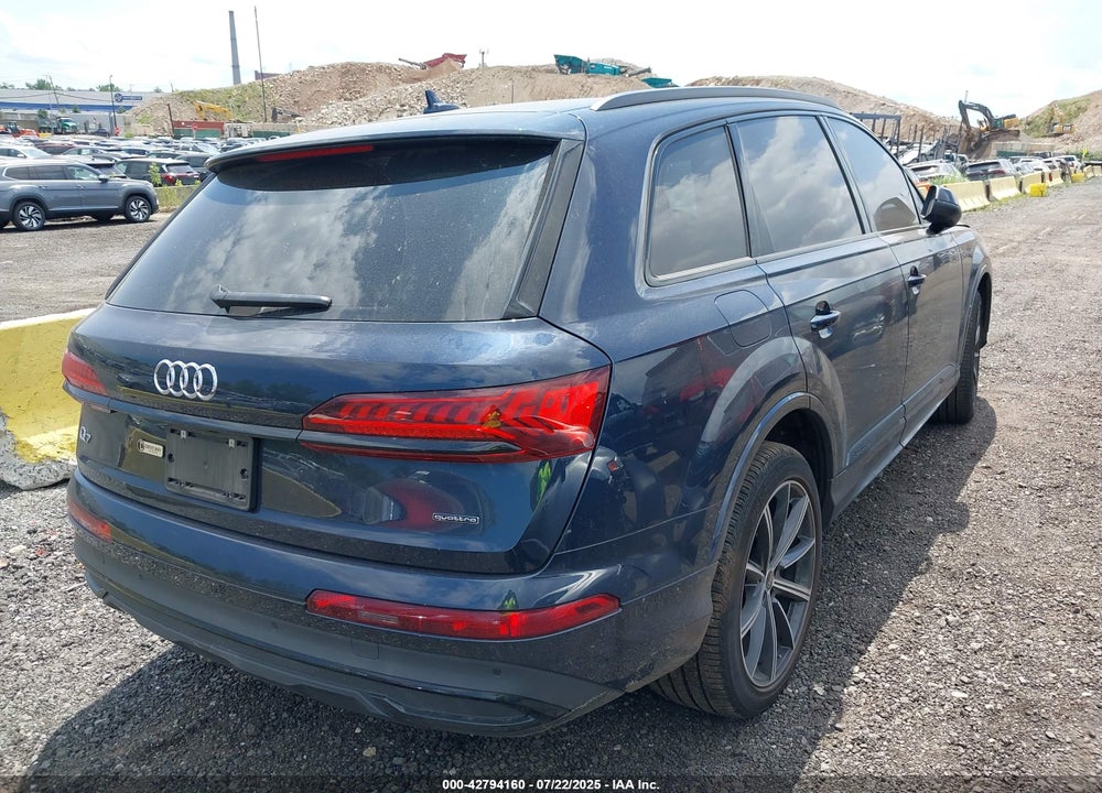 2024 AUDI Q7 PREMIUM PLUS 55 TFSI QUATTRO TIPTRONIC VIN: WA1LXBF78RD004578