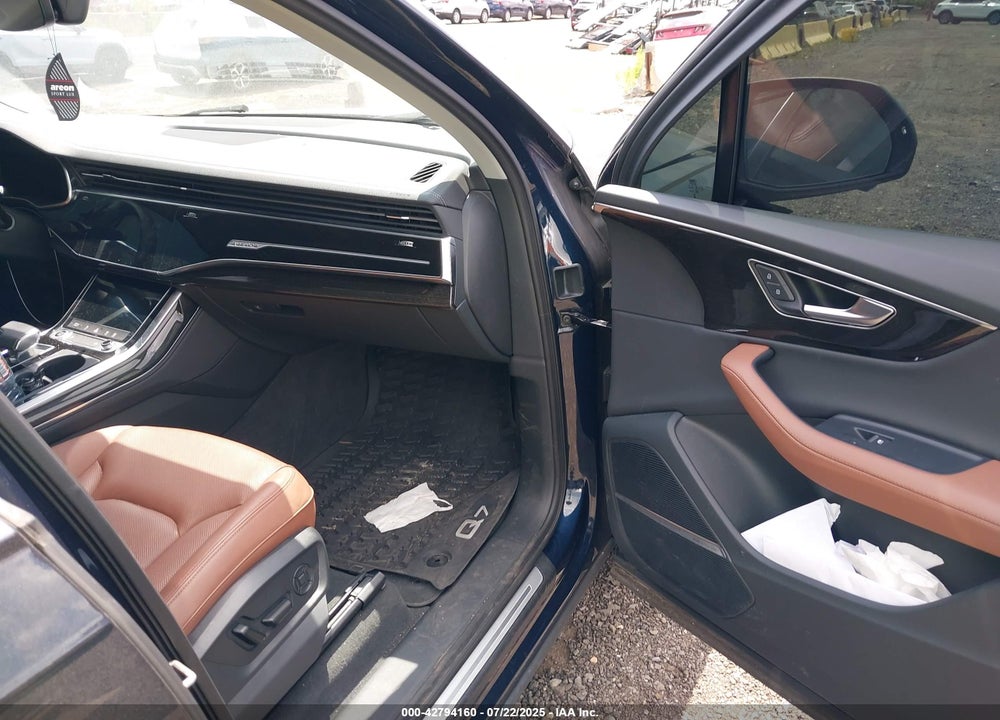 2024 AUDI Q7 PREMIUM PLUS 55 TFSI QUATTRO TIPTRONIC VIN: WA1LXBF78RD004578