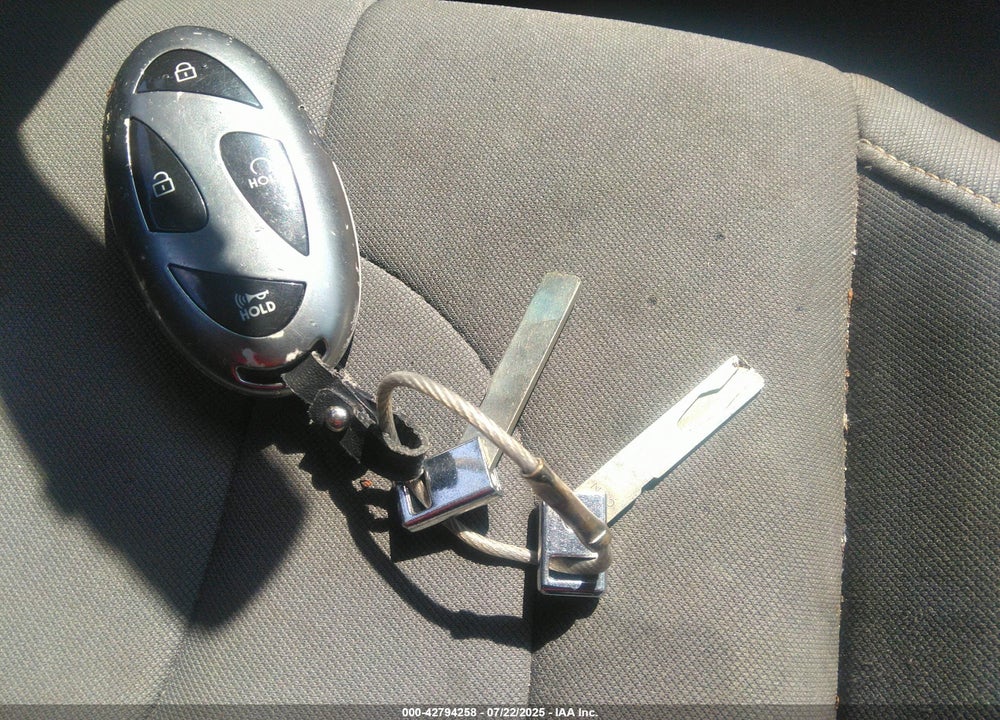 2024 HYUNDAI ELANTRA VIN: KMHLM4DG8RU678626