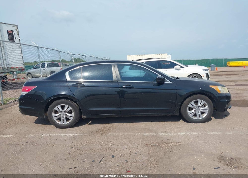 2011 HONDA ACCORD VIN: 1HGCP2F65BA152550