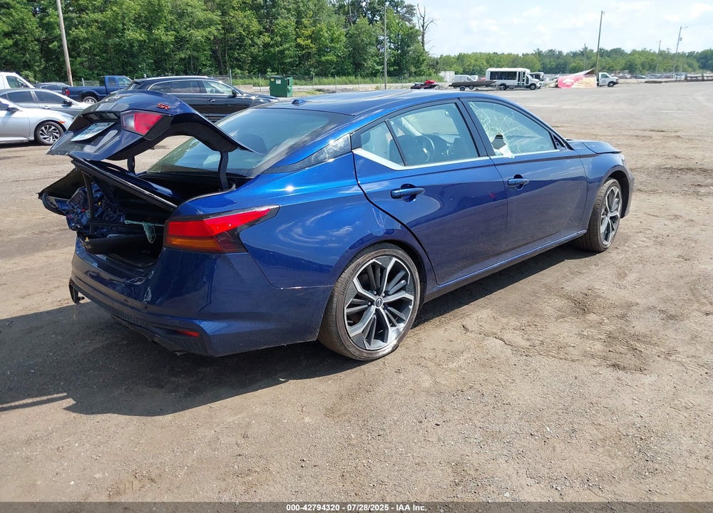 2024 NISSAN ALTIMA VIN: 1N4BL4CV0RN385936