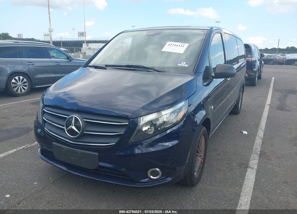 2021 MERCEDES-BENZ METRIS VIN: W1XV0CEY2M3905320