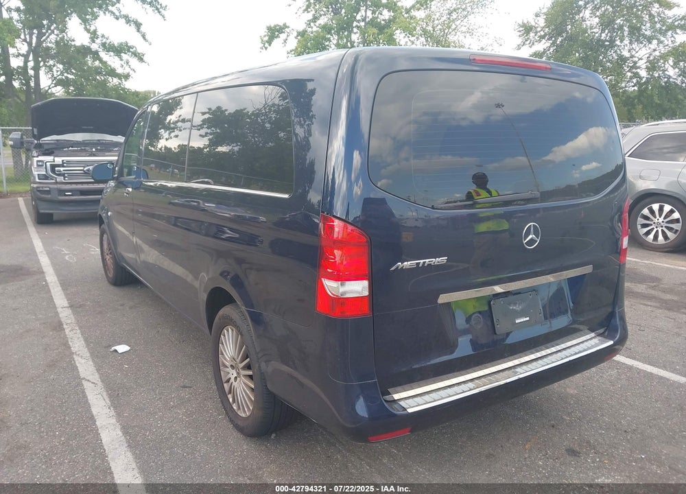 2021 MERCEDES-BENZ METRIS VIN: W1XV0CEY2M3905320