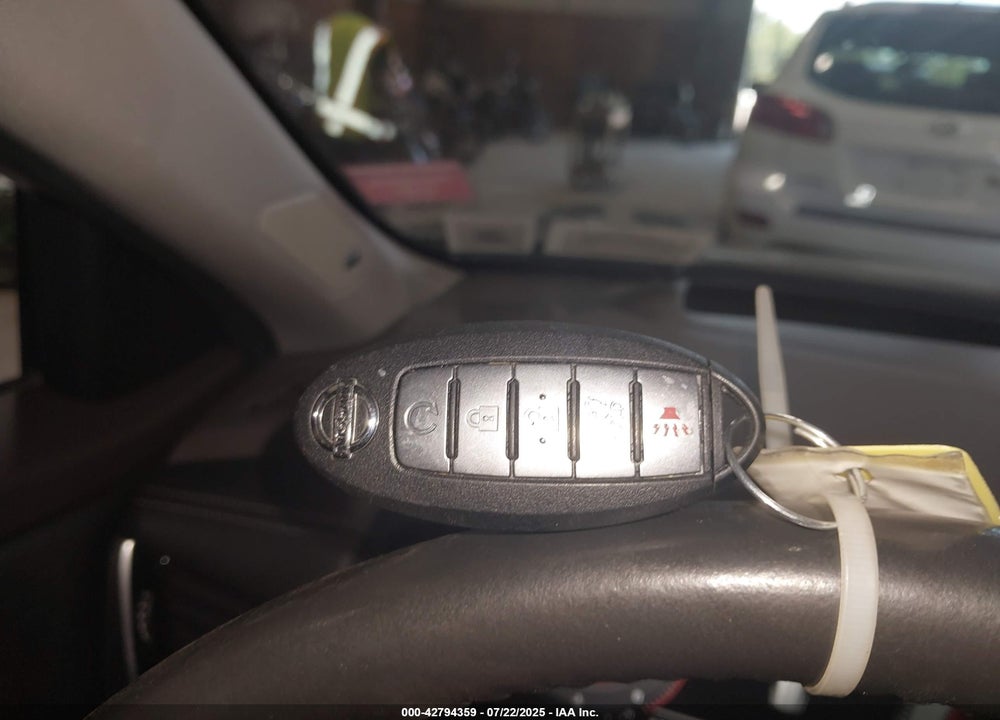 2021 NISSAN ROGUE VIN: JN8AT3DD8MW308275