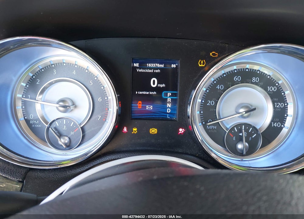 2014 CHRYSLER 300 VIN: 2C3CCAAG8EH175920