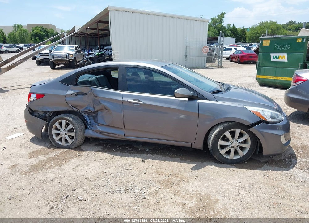 2014 HYUNDAI ACCENT VIN: KMHCU4AE6EU761453