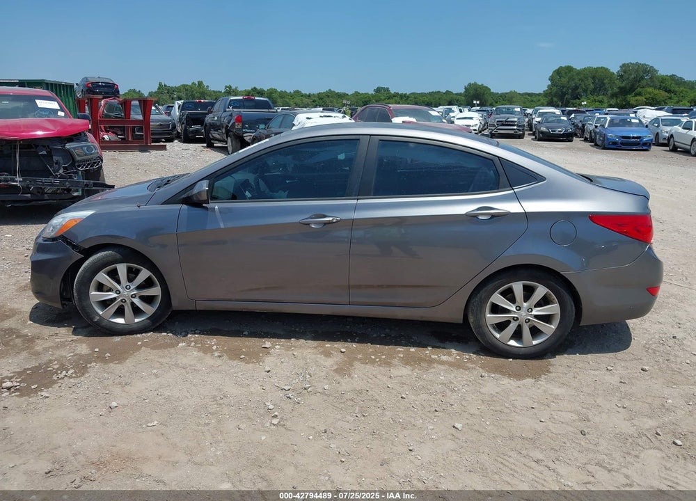 2014 HYUNDAI ACCENT VIN: KMHCU4AE6EU761453